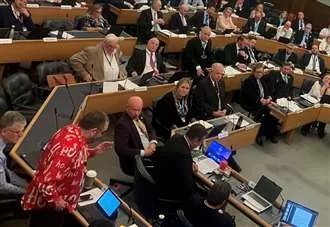 Council under fire for backing £100k pot for political assistants