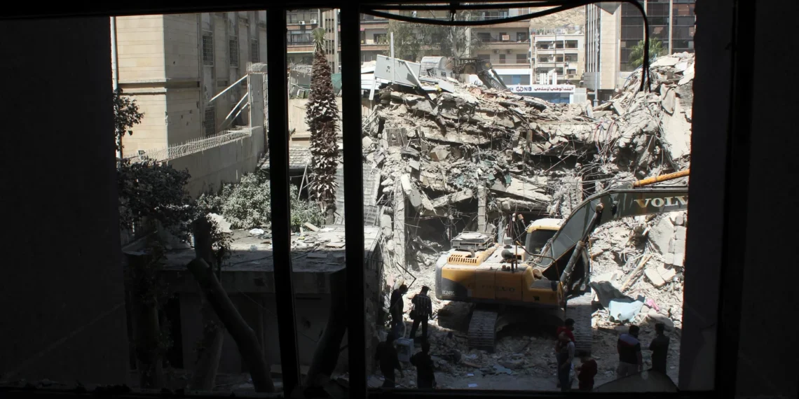 US reviews MidEast mil. deployment amid Iran threats against Israel