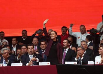 Claudia Sheinbaum forms a coalition with CATEM ahead of the 2024 elections.