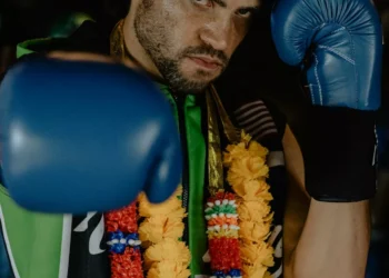 “The Power and History of Deportes: Uniting Through Sports”