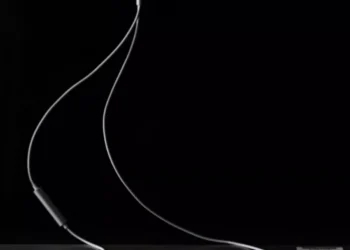 “The Revolutionary Impact of Online Intelligence Technology”