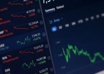 “The Ever-Changing World of Economics: A Vital Study”