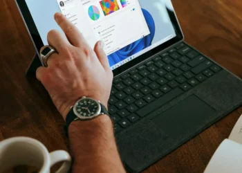 “Revolutionizing Lives: The Impact of Technology on Society”