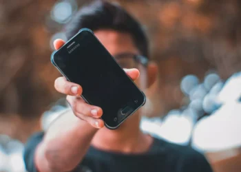 “Transforming Lives: The Ever-Evolving World of Technology”