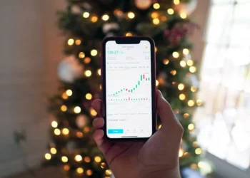 “Unlocking the Power of Finanzas: Managing Money with Confidence”