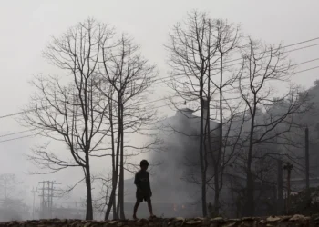 Climate talks urgently seek new aid package for vulnerable nations