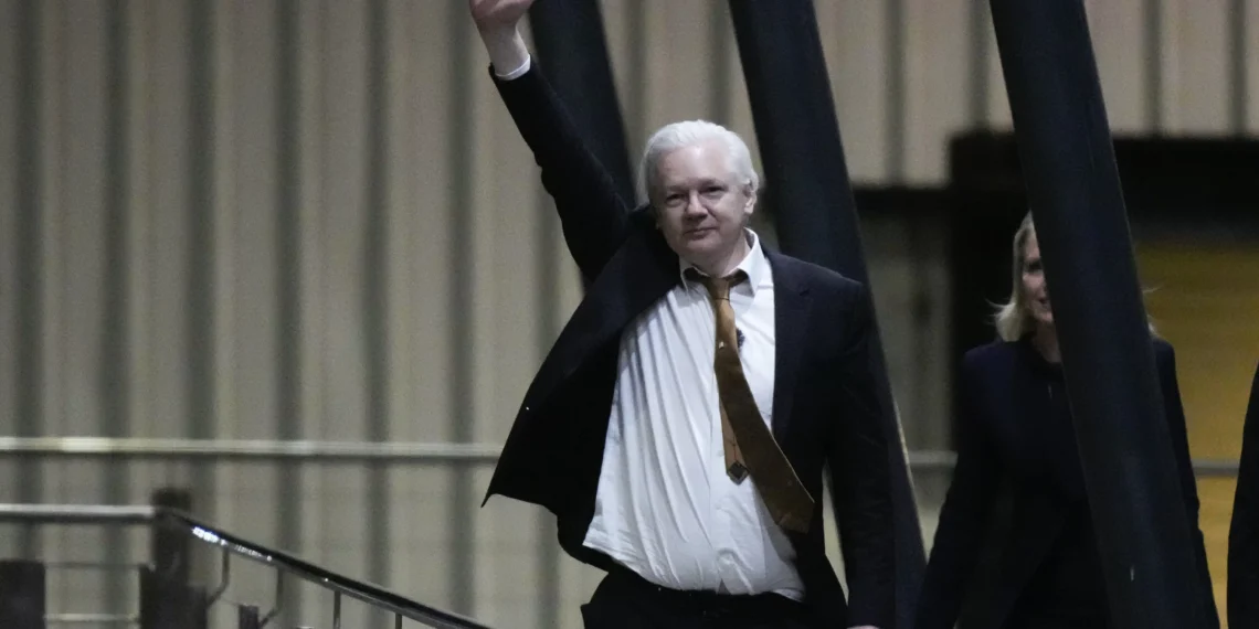 Like Julian Assange, I Know How It Feels to Be Prosecuted for Acts of Journalism