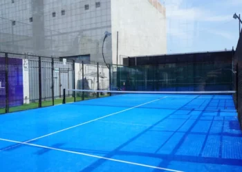 “Deportes: The Universal Language of Passion and Perseverance”