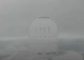 Snow blankets Mauna Kea: Hawaii’s unexpected winter wonder