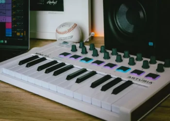 “The Power of Música: Connecting Cultures and Emotions”