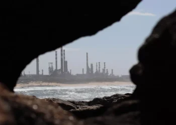 “The All-Encompassing Impact of Economía in Our Lives”