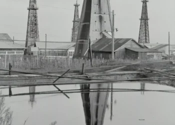 “Discovering the Positive Side of Economía”