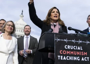 Just Say No: Congress Considers Neocon Lesson Plans to Keep Kids Off Communism