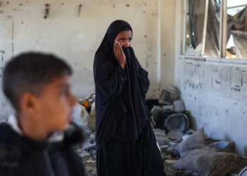 Israeli tanks venture south as strikes wipe out 2 families in Gaza