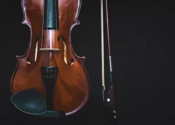 “The Unifying Power of Music: Breaking Barriers and Connecting Hearts”