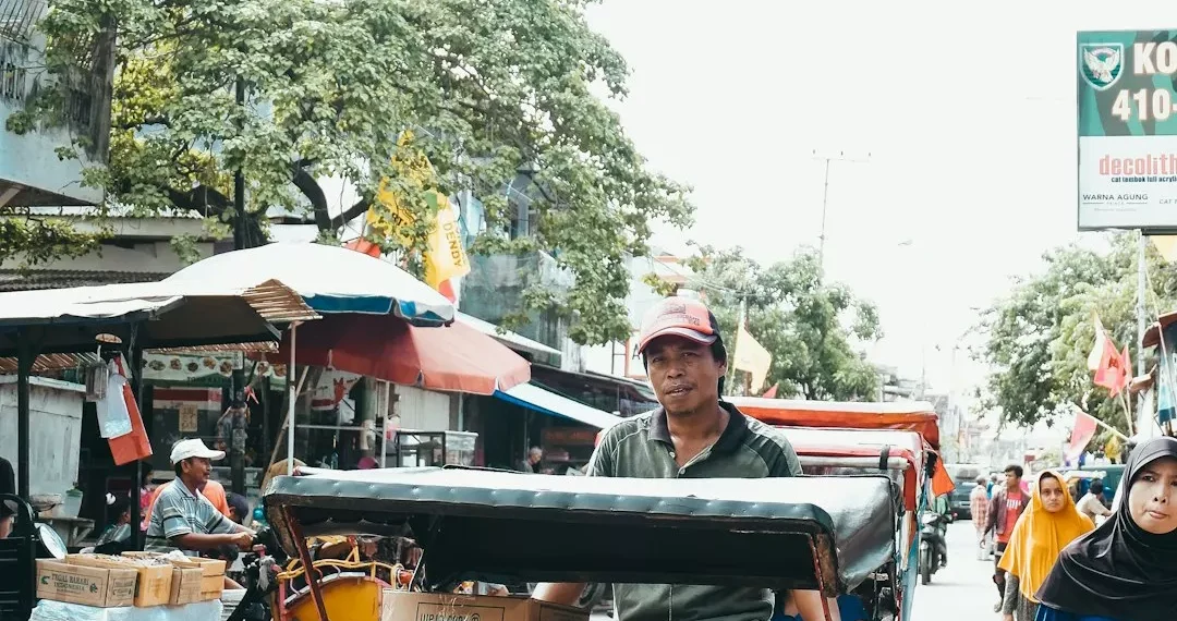 “Unlocking the Potential of Economía: Opportunities and Experiences”