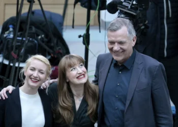 Grow a Spine: Democrats Have a Lot to Learn From the German Left