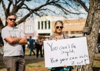 “Edgar Paltzer: Redefining Politics in a Positive Light”