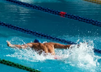 “The Importance of Deportes: Beyond Physical Fitness”