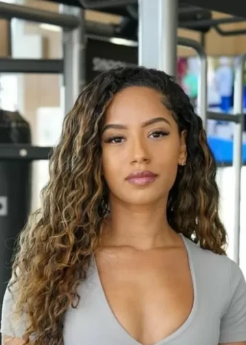 ‘The Ultimatum’s Zaina Sesay Shares the Wildest Wellness Trends She Will and Won’t Try