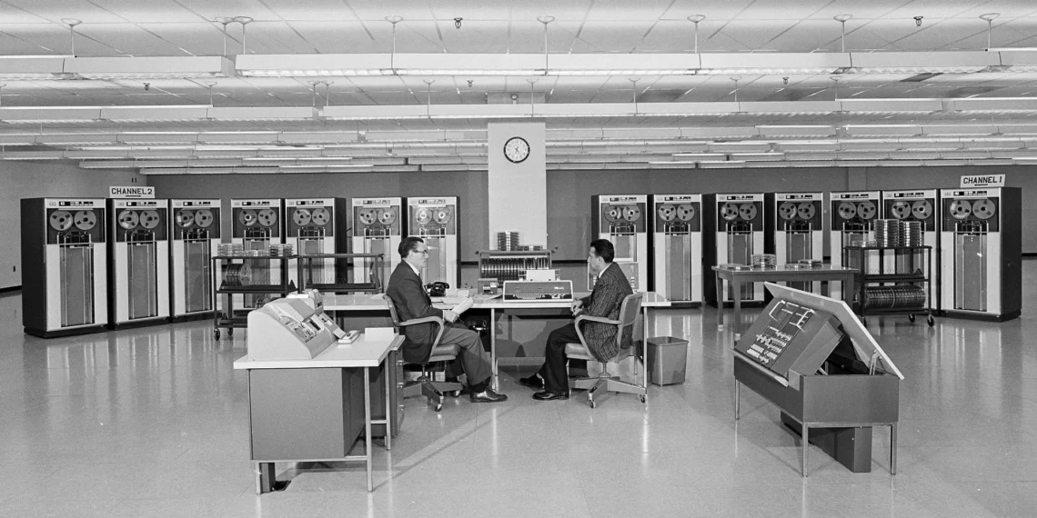 It’s Tax Season — The Perfect Time for Trump to Sell This “Critical” IRS Computing Center