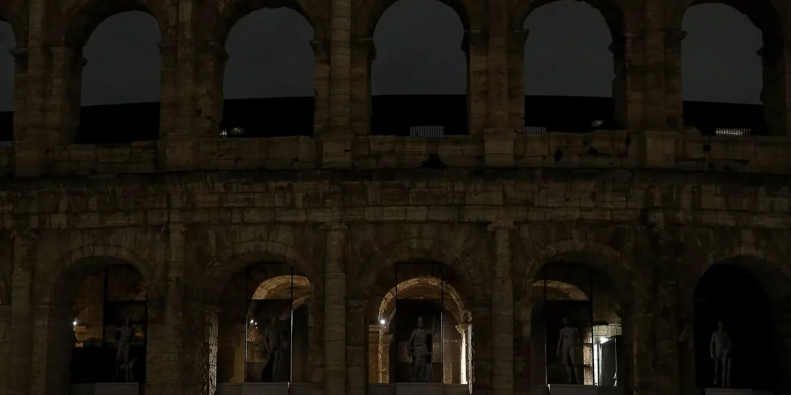 Landmarks go dark as millions join global Earth Hour