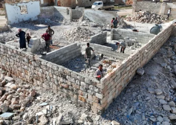 Aid shortfall holds back Syrians rebuilding war-ravaged Aleppo