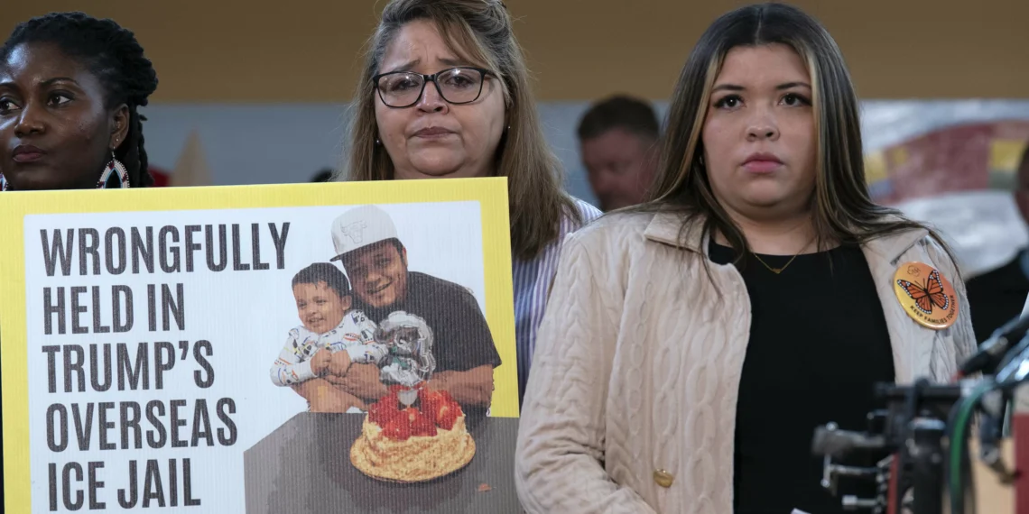 The Evidence Linking Kilmar Abrego Garcia to MS-13: A Chicago Bulls Hat and a Hoodie