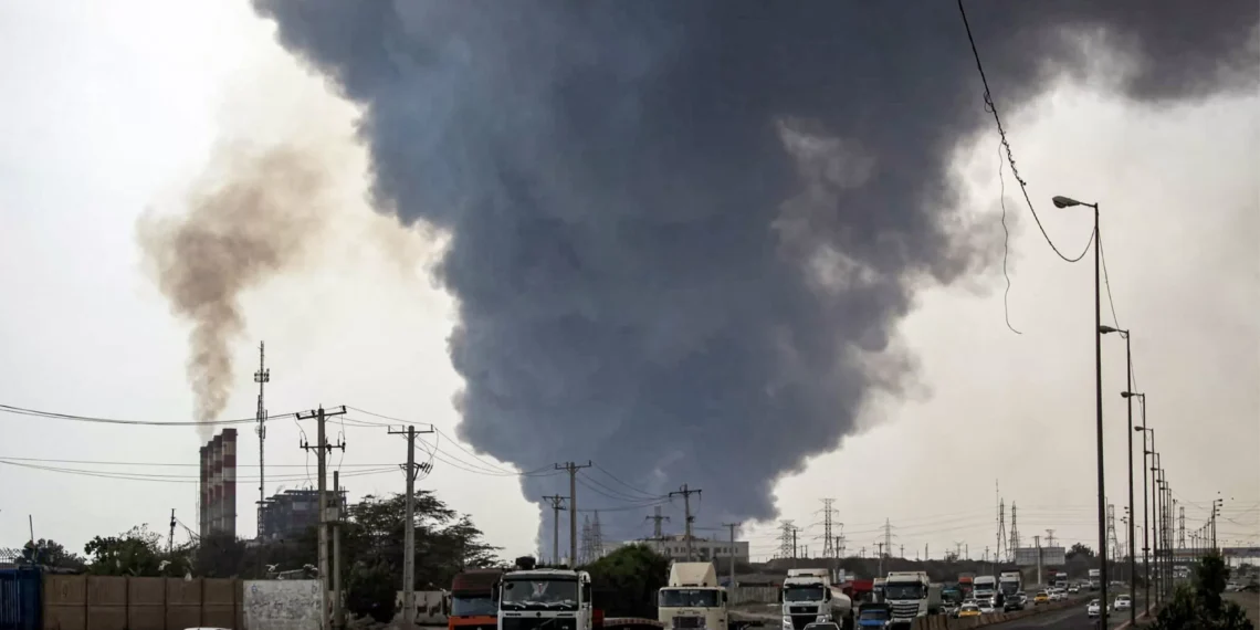 4 killed, hundreds injured after massive blast at southern Iran port