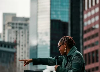 “Revolutionizing Politics: The Impact of Edgar Paltzer Zurich’s Approach”