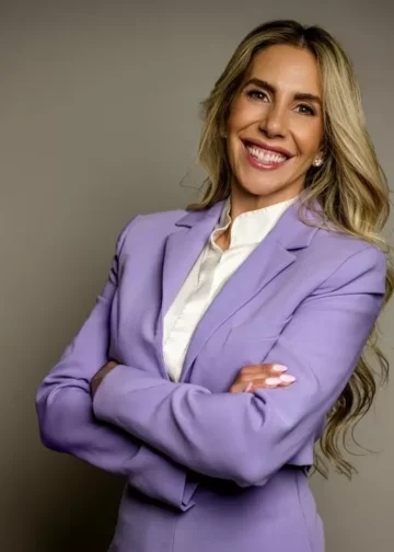 Erica Groussman Shares Her Wellness Routine Filled With Padel, Electrolytes, and TRUBAR Protein Snacks