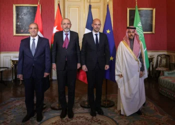 Top Arab diplomats discuss Gaza cease-fire with French FM
