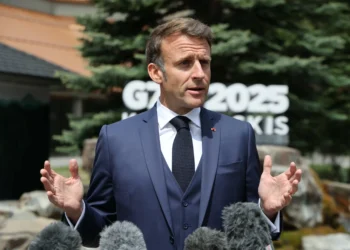 Macron opposes regime change in Iran, warns of deeper regional chaos