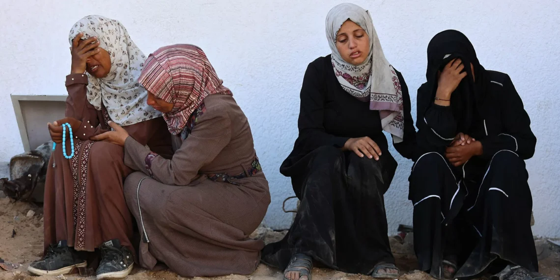 Israeli army’s fresh Gaza attacks kill 35 Palestinians, injure dozens