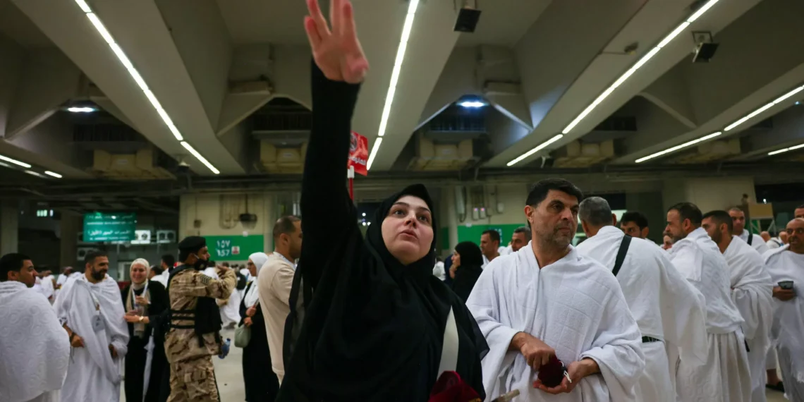 2 million Muslims ‘stone the devil’ as Hajj continues in Mecca