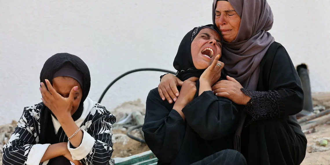 60 Gazan Palestinians killed near aid sites amid Israeli assaults