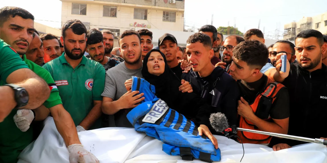 Israeli army kills Gazan photojournalist as media death toll hits 227