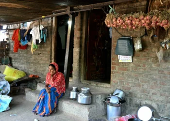 Climate crisis pushes Indian farmers to brink of suicide