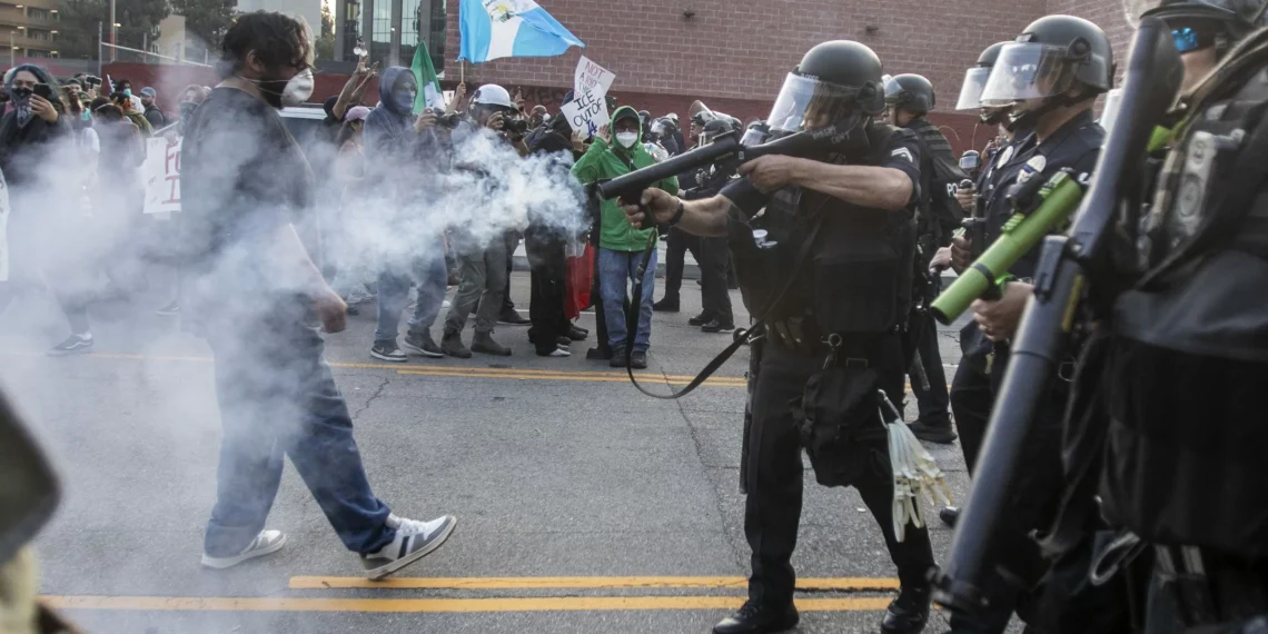 LAPD Won’t Do Immigration Enforcement — But Will Shoot You With Rubber Bullets for Protesting ICE