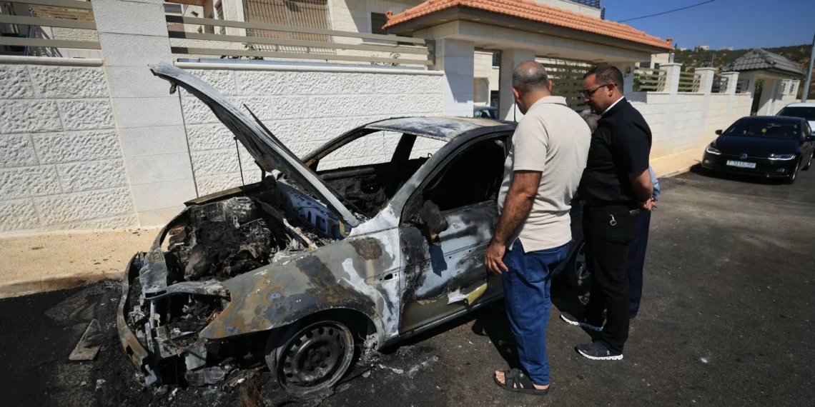 Illegal Israeli settlers raid Christian town in occupied West Bank