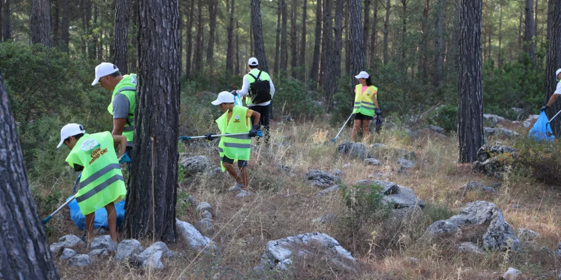 Bodrum’s quiet apology: Closing season with cleanup