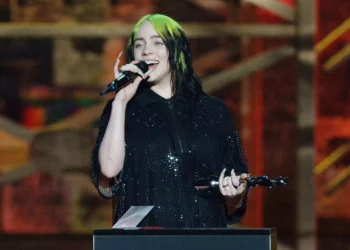 Israeli soldiers threaten Billie Eilish, others for backing Palestinians