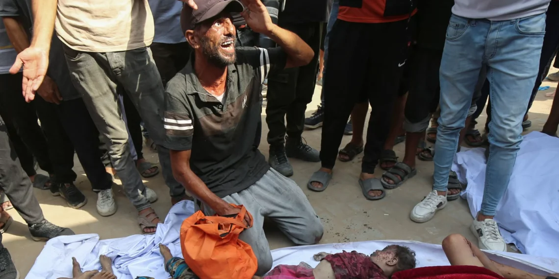 Madonna urges Pope to visit Gaza, act to save starving children