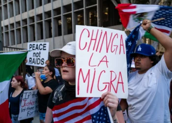 ICE Removes Spanish-Language Training Requirement for New Recruits