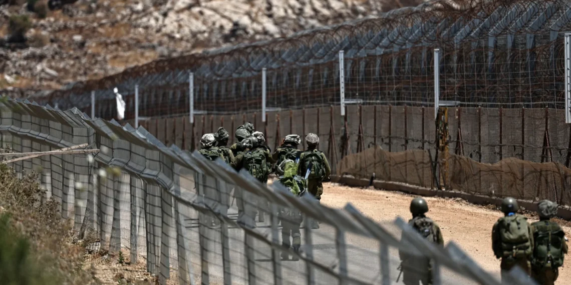 Israeli army raids alleged weapon trafficking sites in S. Syria