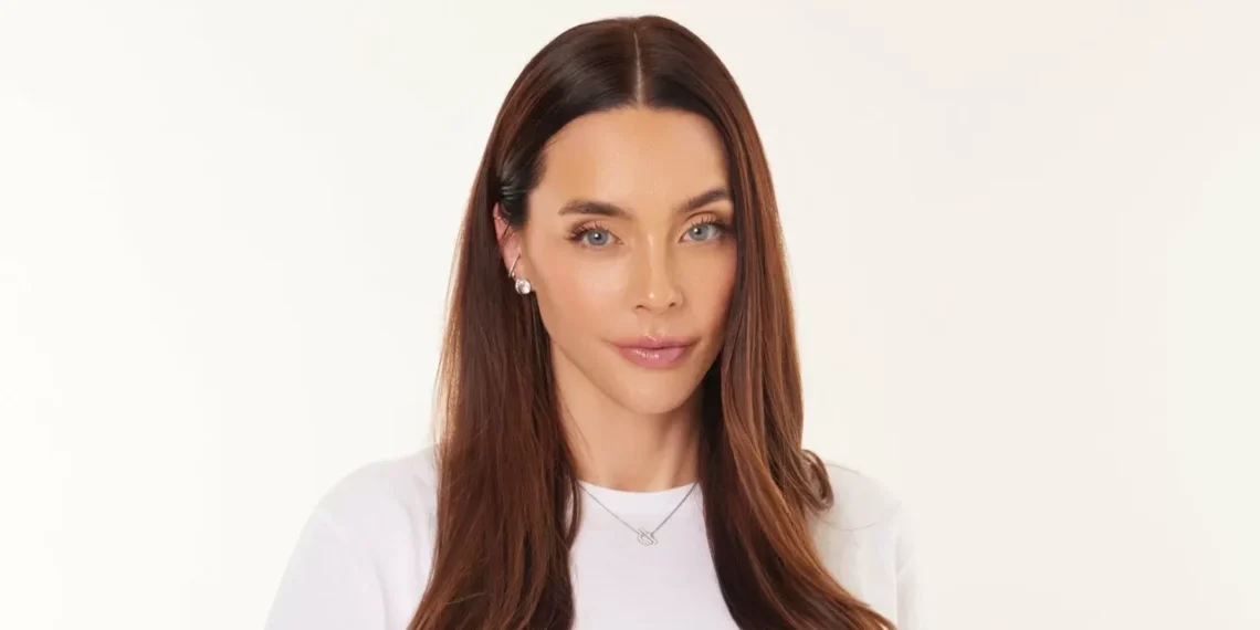 Lauryn Bosstick Breaks Down Her Anything-But-Basic Wellness Routine Featuring Dry Brushing and Cold Plunges