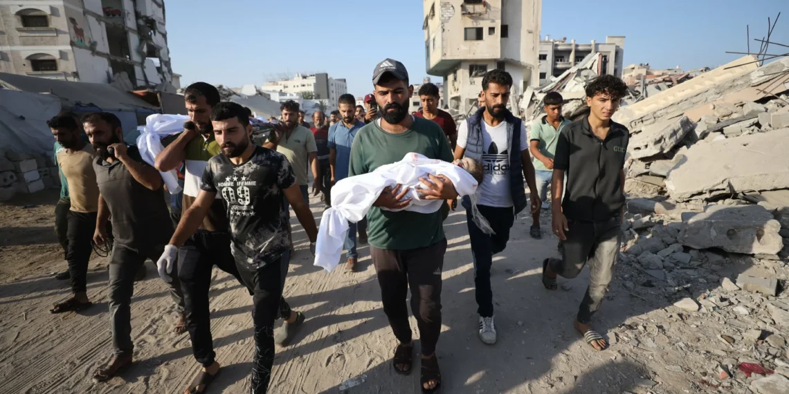 Israeli strikes kill 32 in Gaza as Netanyahu ignores cease-fire demands