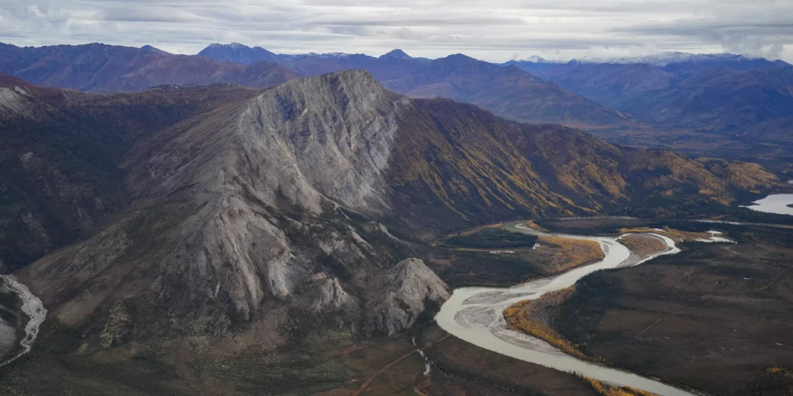 Trump Sacrifices Alaska Wilderness to Help AI Companies