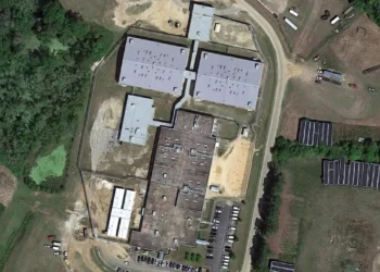 ICE Will Hold Immigrants in Jail Accused of “Excessive, Invasive” Gynecological Procedures