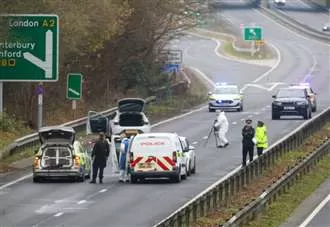 Axe-attack on side of A2 was like ‘chaotic movie scene’, jury told